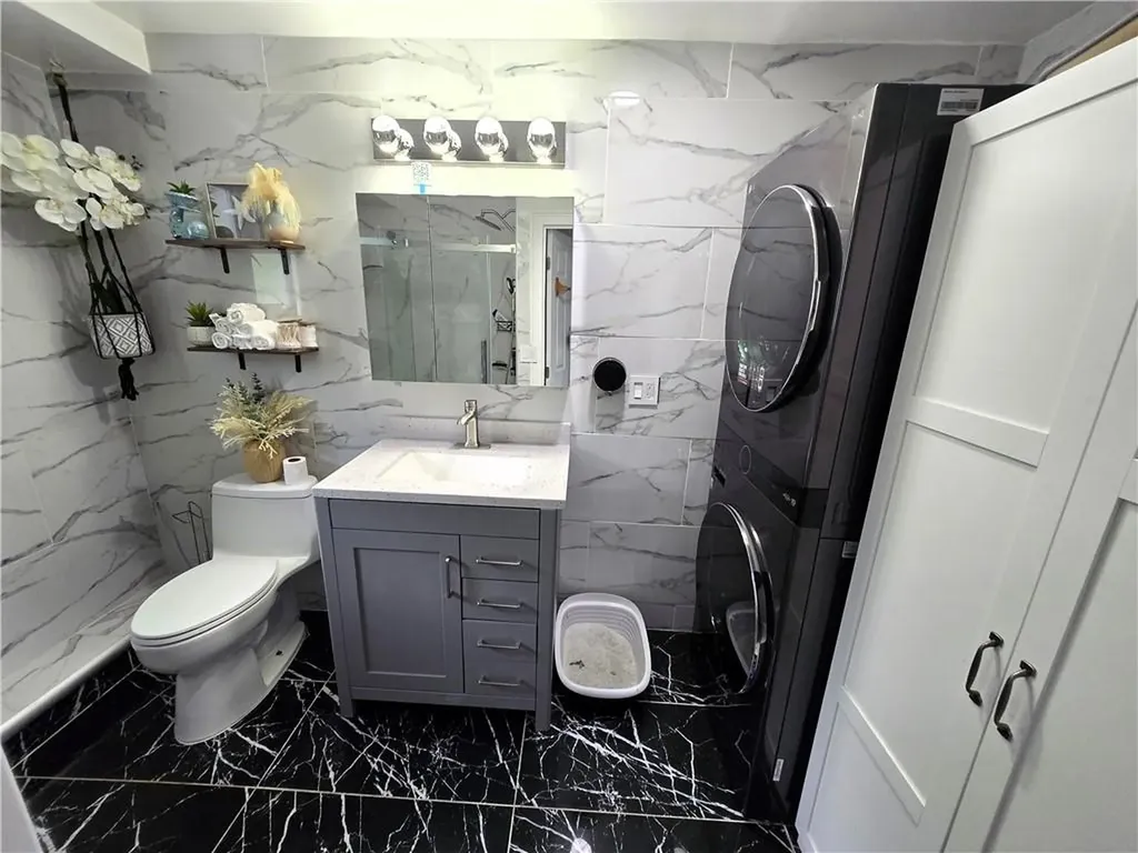 35 Hines Farm Road Cranston RI 02921