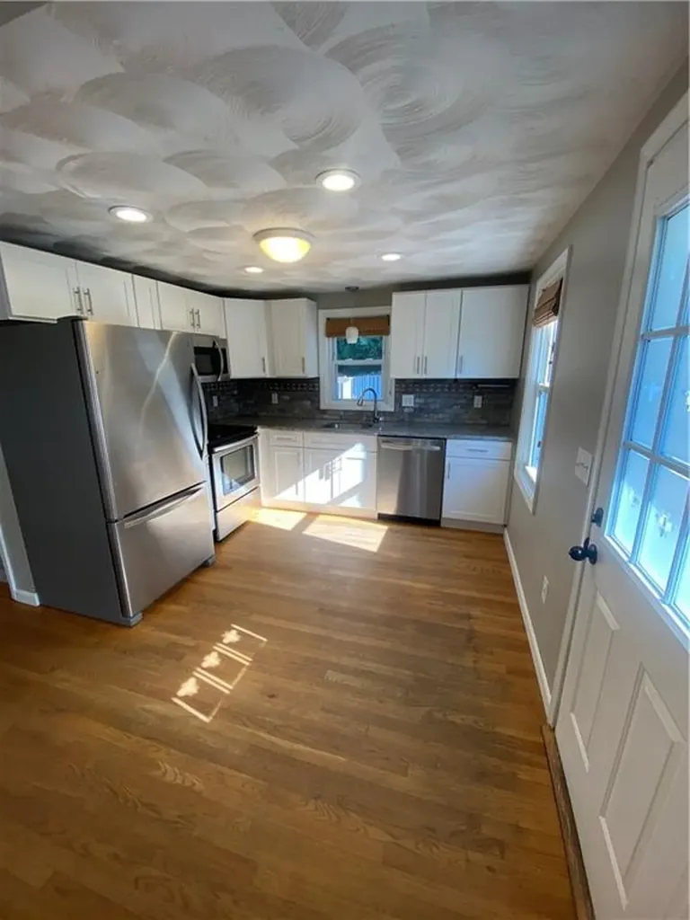6 Gerald Street West Warwick RI 02893