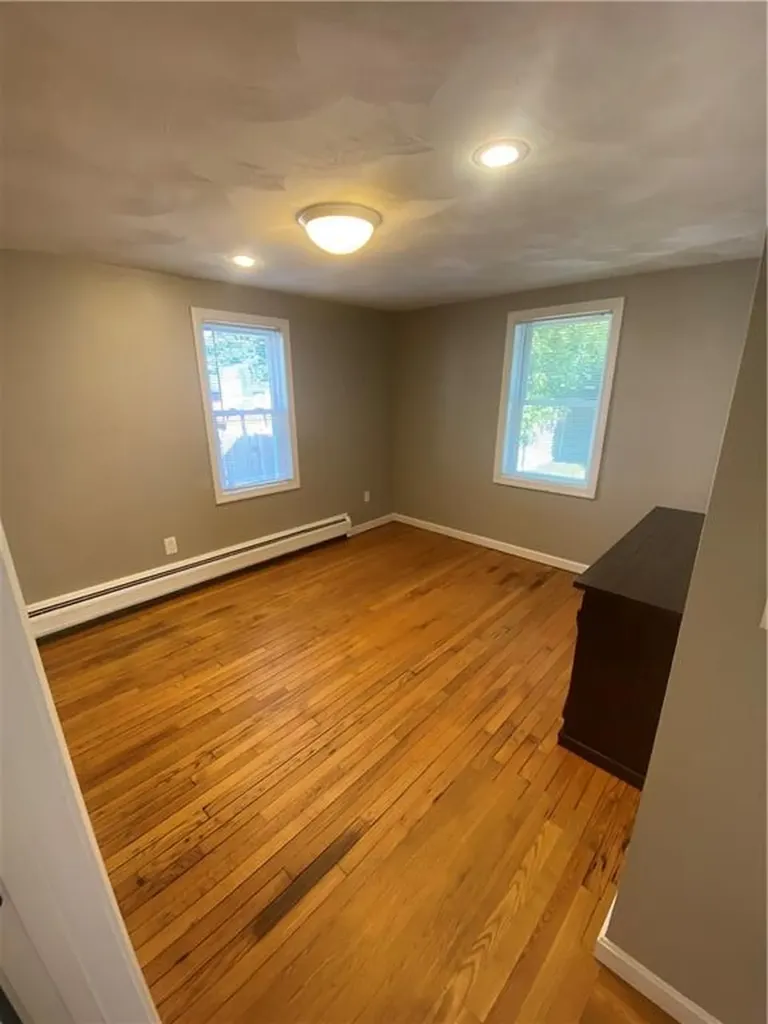6 Gerald Street West Warwick RI 02893