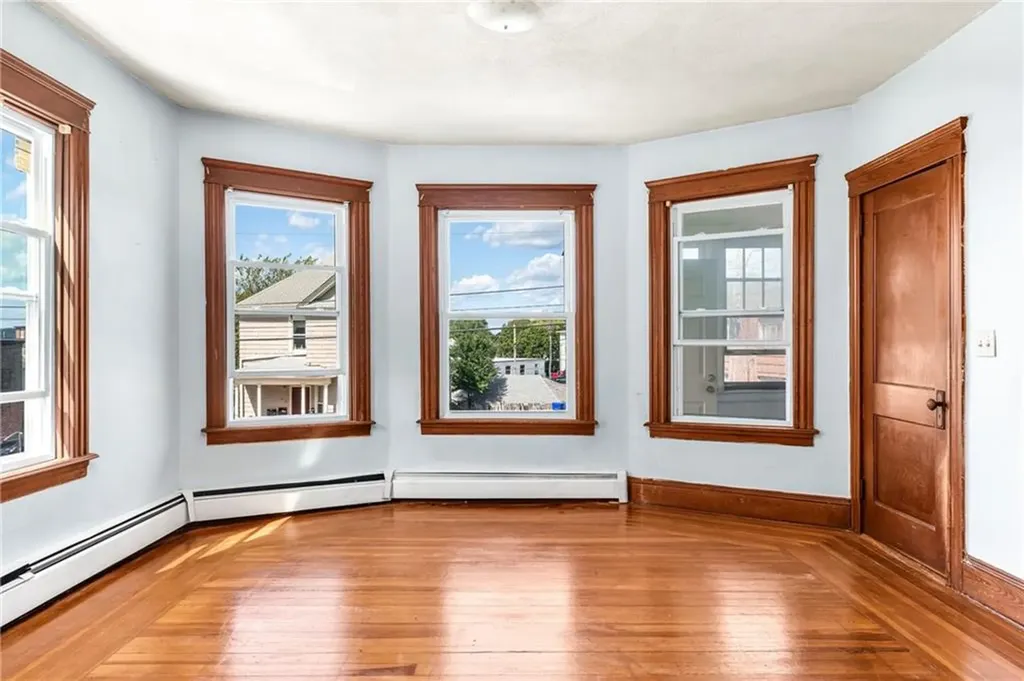 152 154 Pidge Avenue Pawtucket RI 02860
