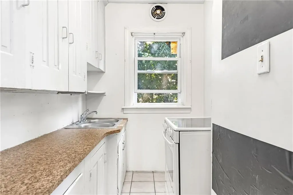152 154 Pidge Avenue Pawtucket RI 02860
