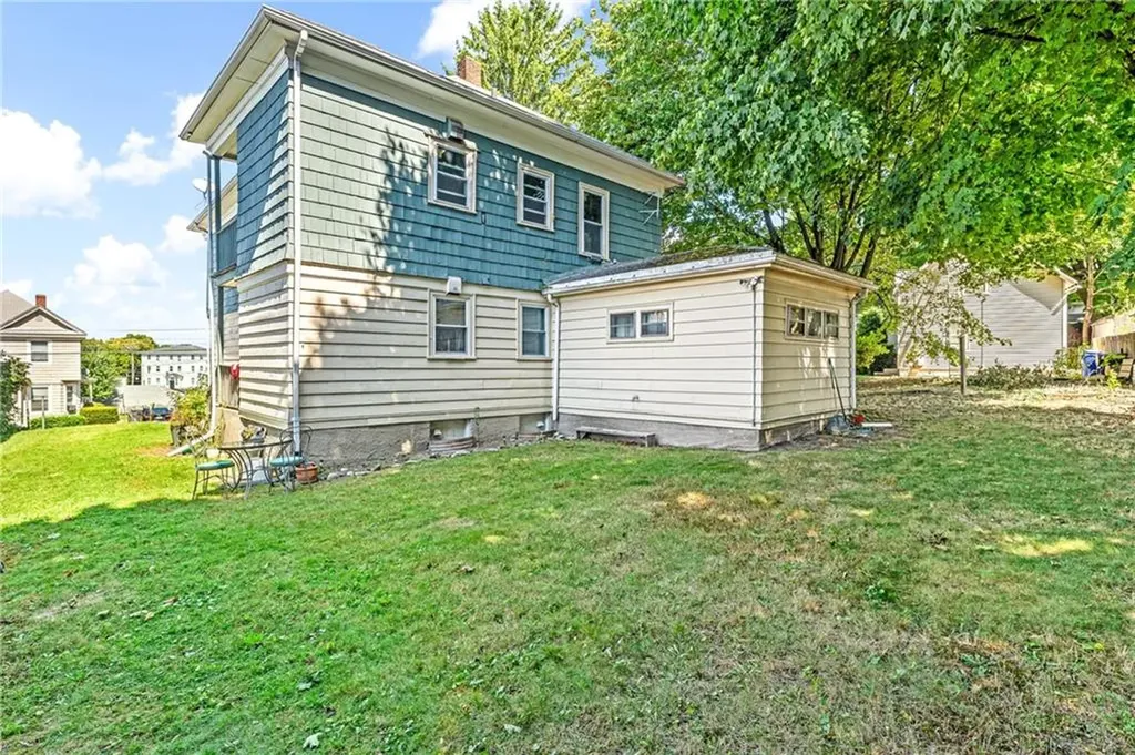 152 154 Pidge Avenue Pawtucket RI 02860