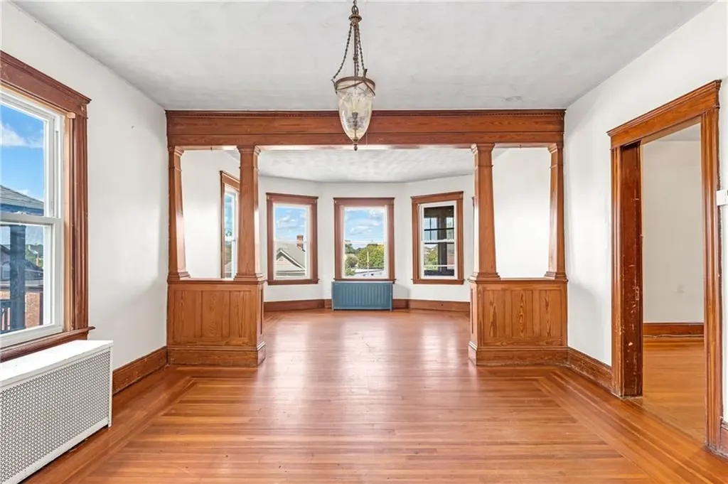 152 154 Pidge Avenue Pawtucket RI 02860