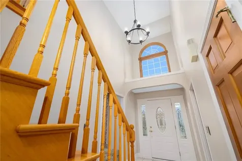 20 Graham Way East Greenwich RI 02818