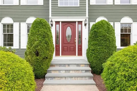 20 Graham Way East Greenwich RI 02818