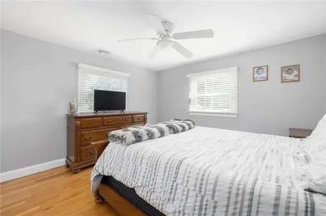 370 River Road Lincoln RI 02865