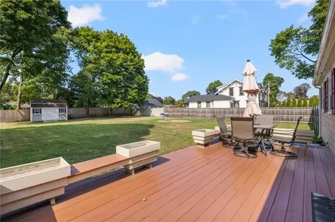 370 River Road Lincoln RI 02865