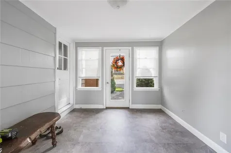 370 River Road Lincoln RI 02865