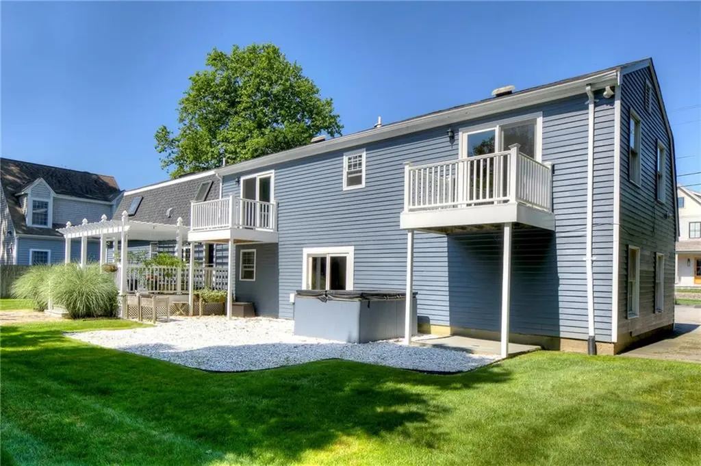 120 Carroll Avenue Newport RI 02840