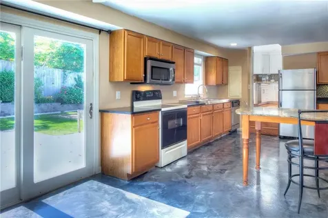 120 Carroll Avenue Newport RI 02840