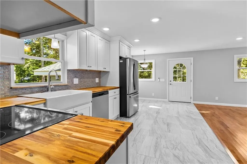 166 Black Plain Road Exeter RI 02822