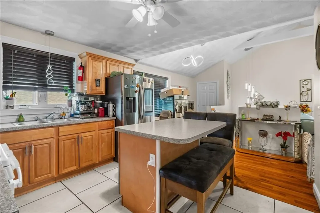 47 Harris Street Pawtucket RI 02861