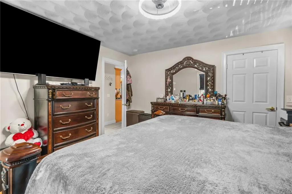 47 Harris Street Pawtucket RI 02861