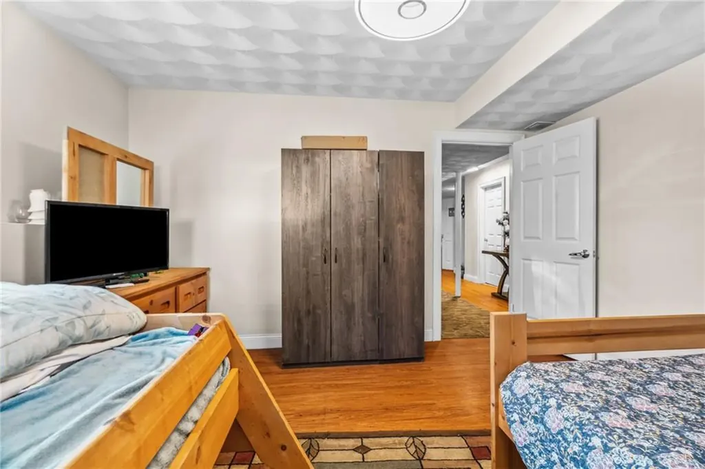 47 Harris Street Pawtucket RI 02861