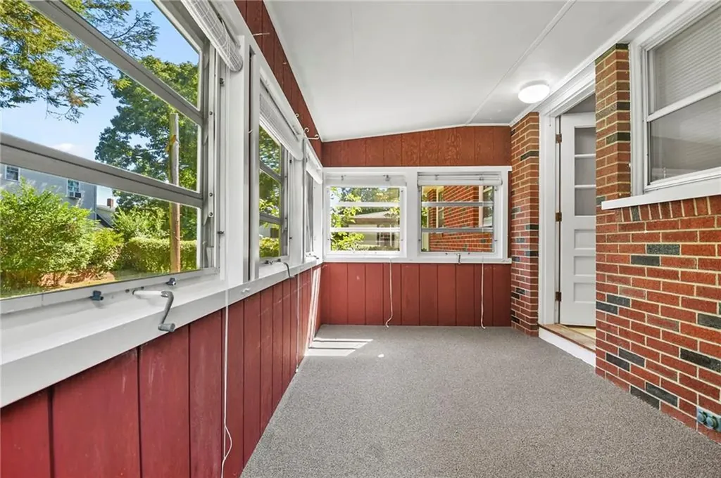 23 Perkins Avenue Westerly RI 02891