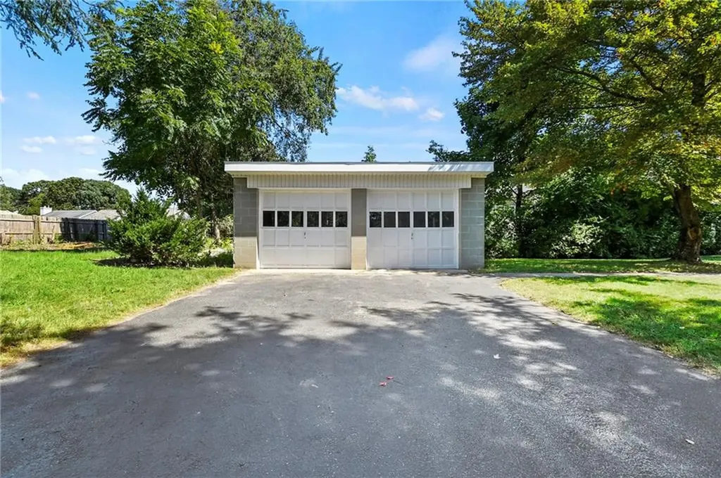 23 Perkins Avenue Westerly RI 02891