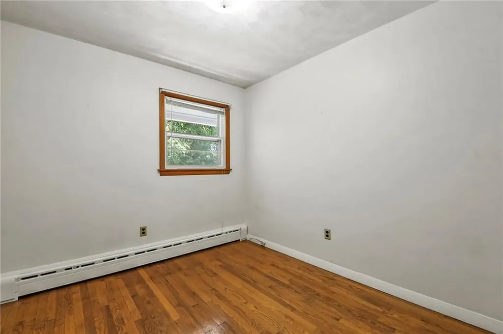 23 Perkins Avenue Westerly RI 02891