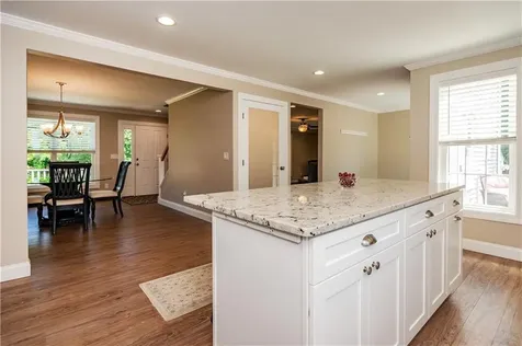 1180 Middle Road East Greenwich RI 02818