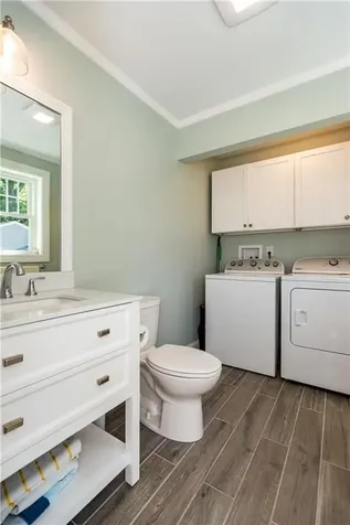 1180 Middle Road East Greenwich RI 02818