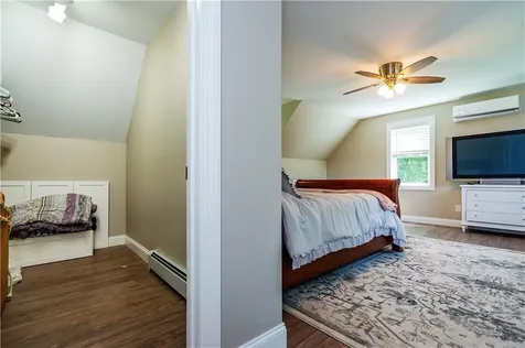 1180 Middle Road East Greenwich RI 02818