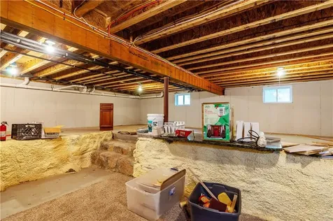 1180 Middle Road East Greenwich RI 02818