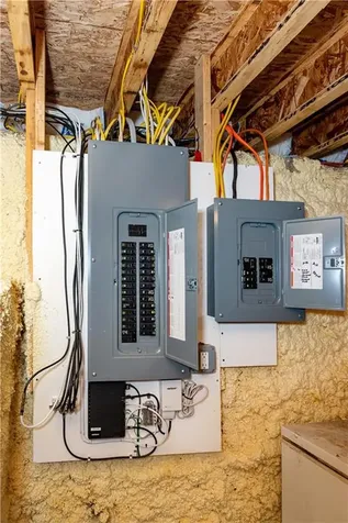 1180 Middle Road East Greenwich RI 02818