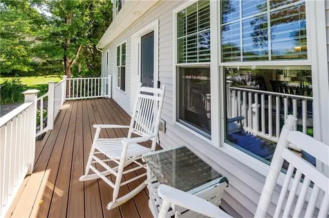 1180 Middle Road East Greenwich RI 02818