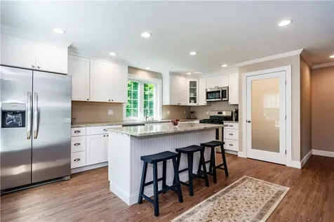 1180 Middle Road East Greenwich RI 02818