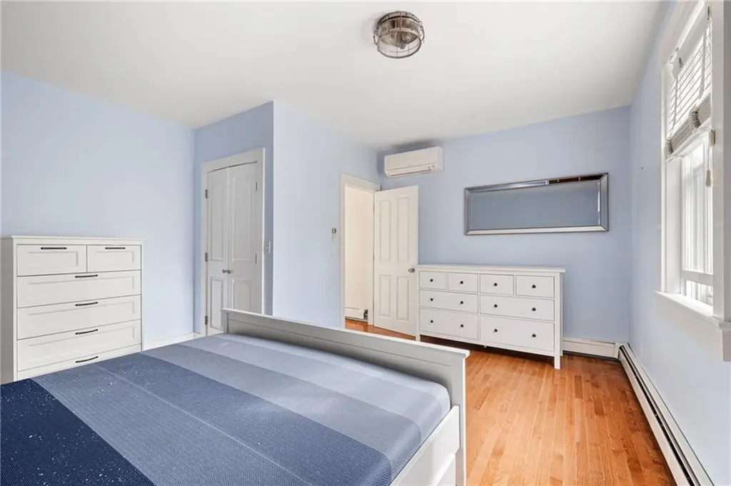7 Marsh Street Newport RI 02840