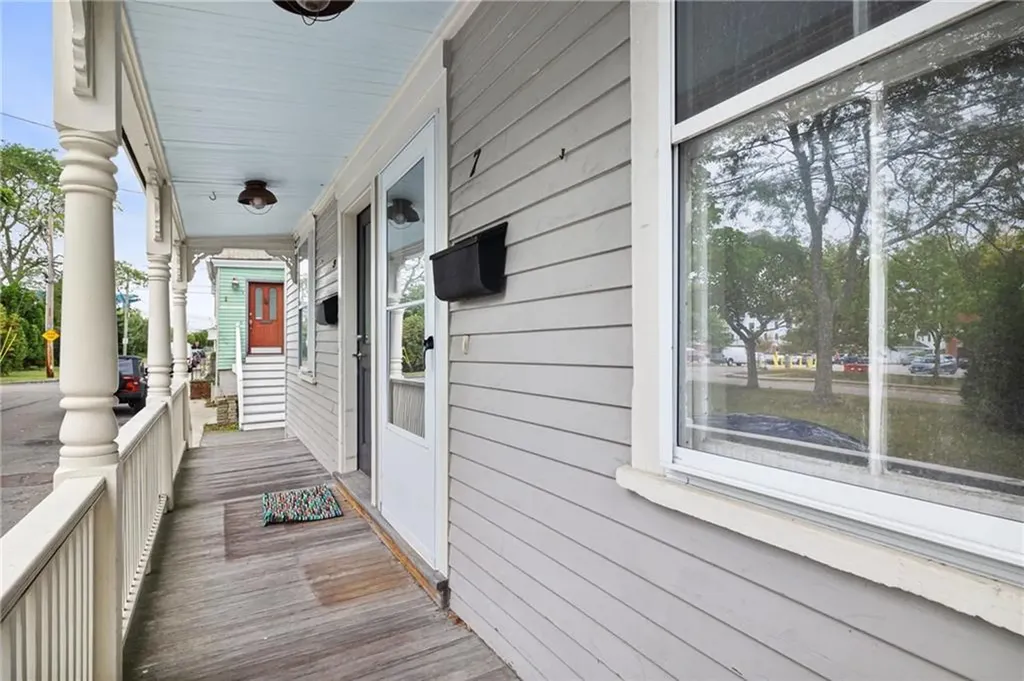 7 Marsh Street Newport RI 02840