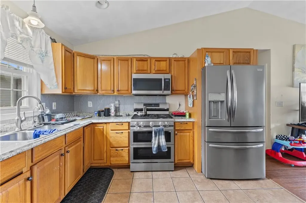 45 Paul Street Pawtucket RI 02861