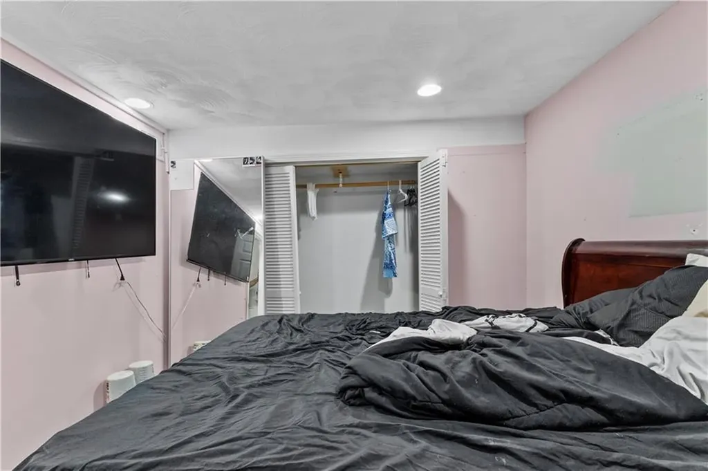 45 Paul Street Pawtucket RI 02861