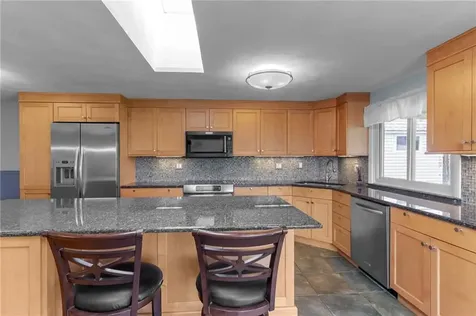 87 Hilltop Road Cumberland RI 02864