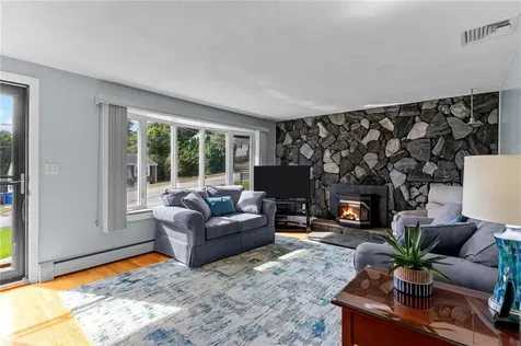 87 Hilltop Road Cumberland RI 02864