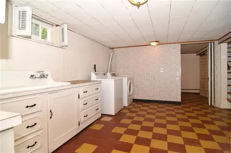 177 Midwood Street Cranston RI 02910