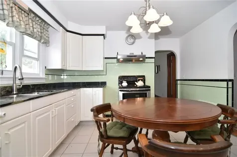 177 Midwood Street Cranston RI 02910