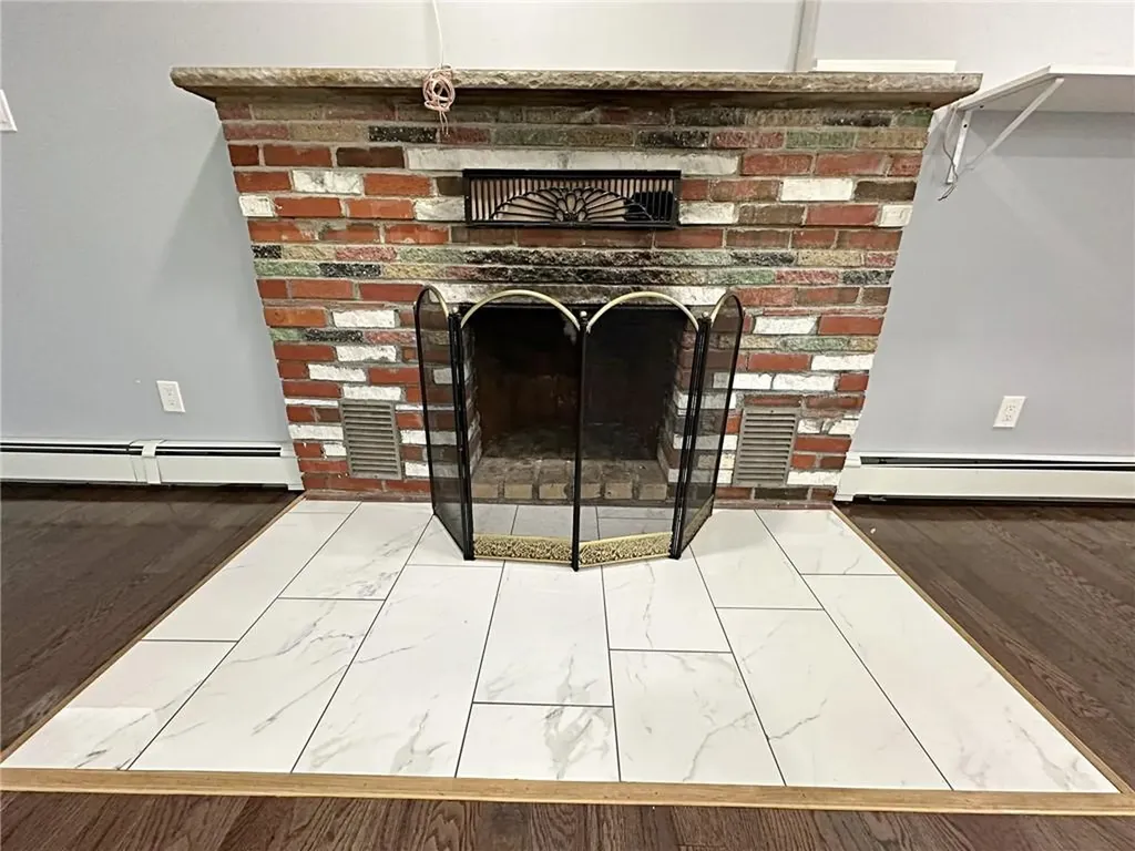 199 Manila Avenue Woonsocket RI 02895