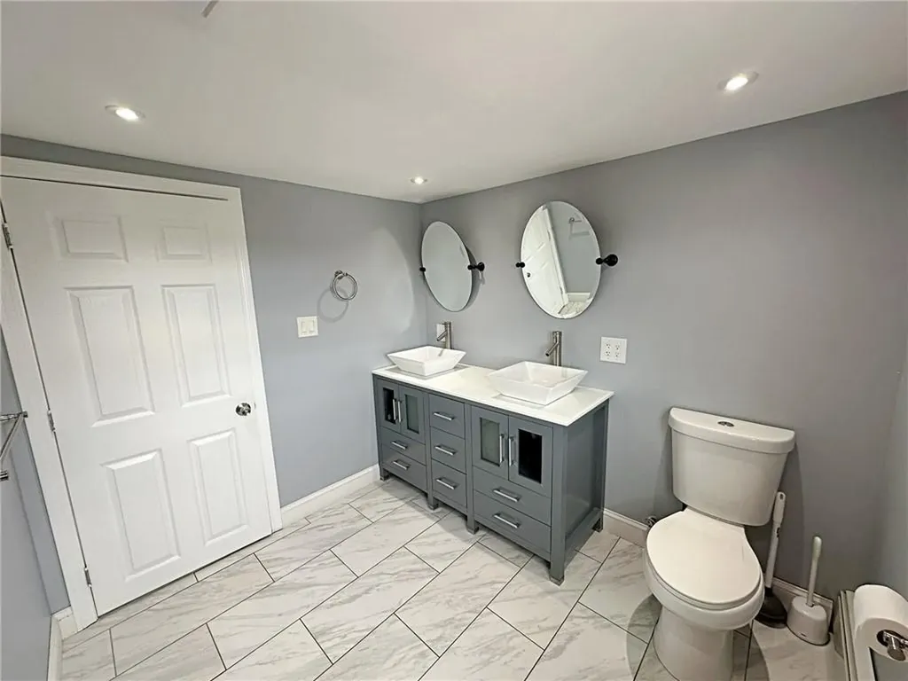 199 Manila Avenue Woonsocket RI 02895