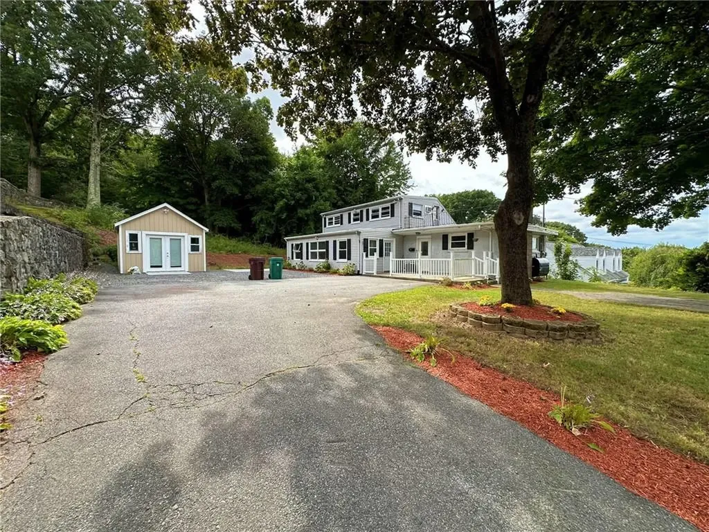 199 Manila Avenue Woonsocket RI 02895