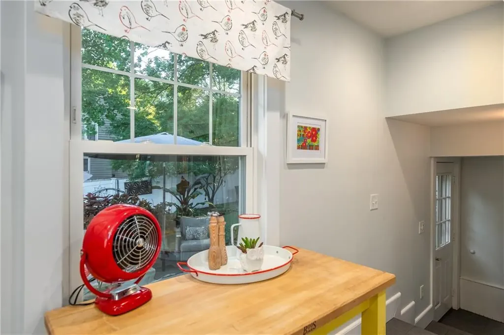 335 Rochambeau Avenue Providence RI 02906