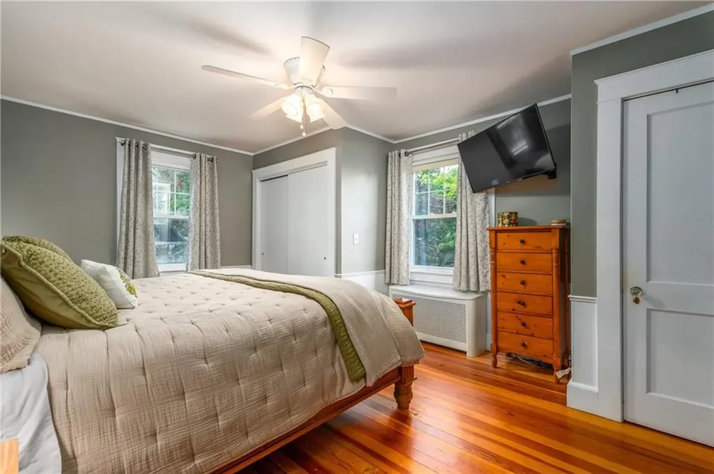 335 Rochambeau Avenue Providence RI 02906