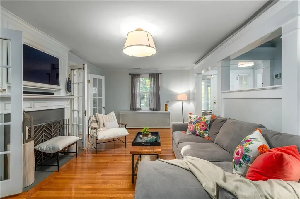 335 Rochambeau Avenue Providence RI 02906