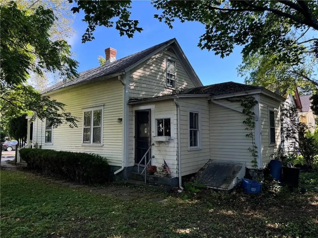15 Greene Street Warren RI 02885