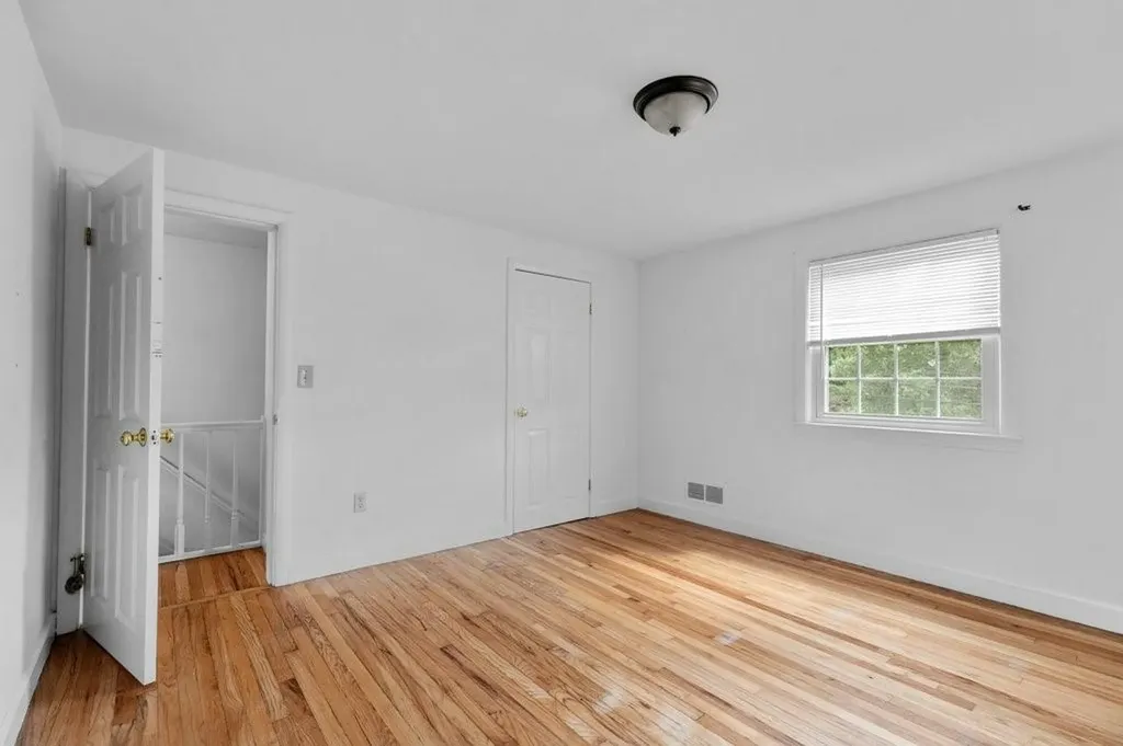 3 Donald Drive Middletown RI 02842