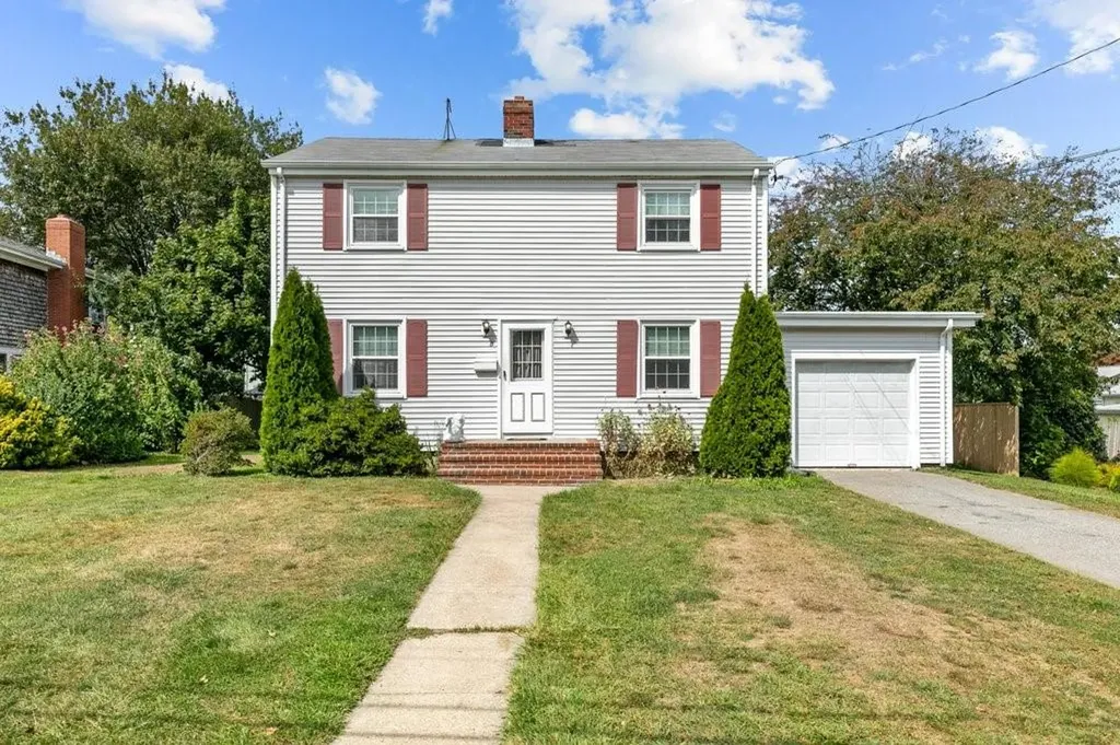3 Donald Drive Middletown RI 02842