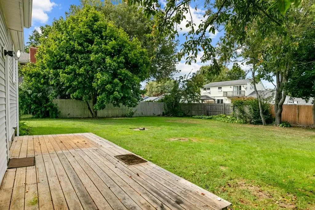 3 Donald Drive Middletown RI 02842