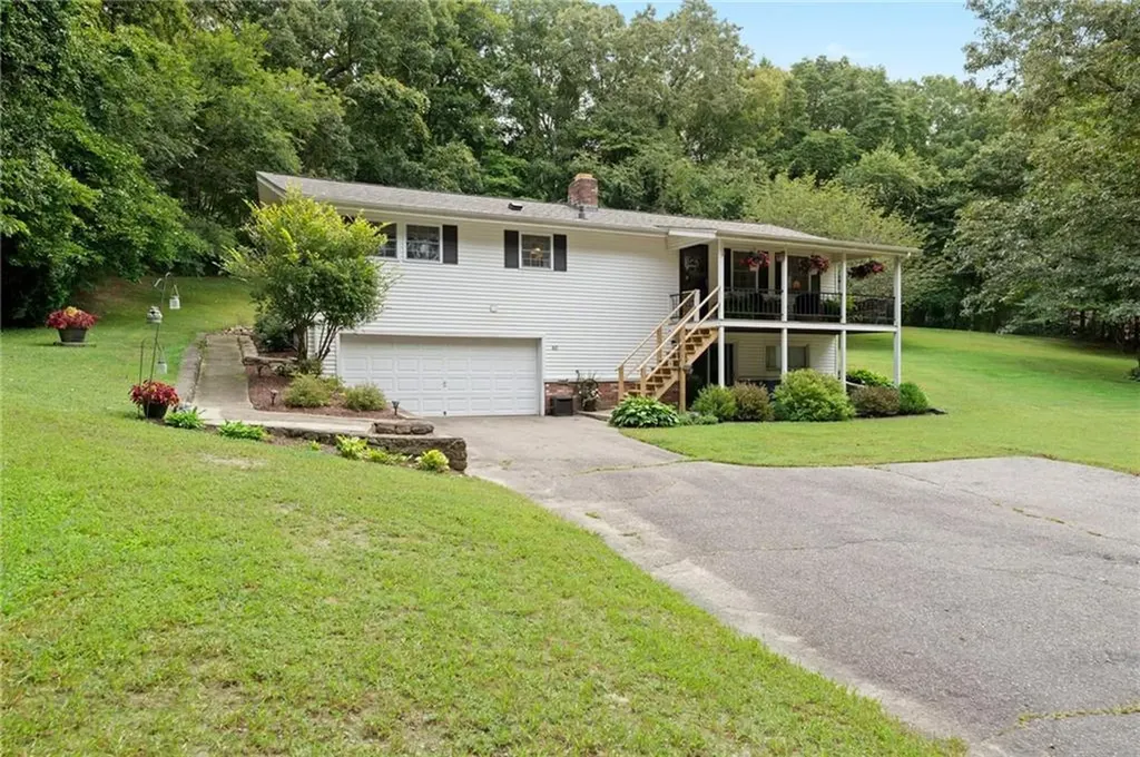 60 North Road Hopkinton RI 02833