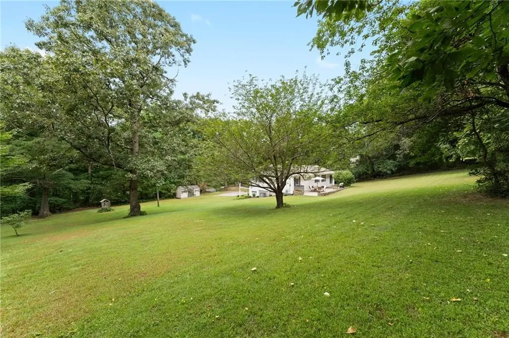 60 North Road Hopkinton RI 02833
