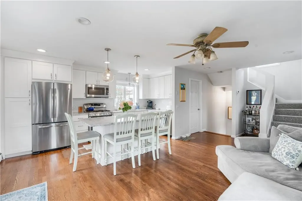 32 Rock Street Bristol RI 02809