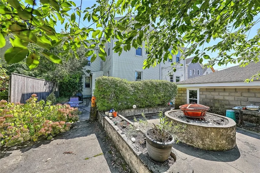 69 Messer Street Providence RI 02909